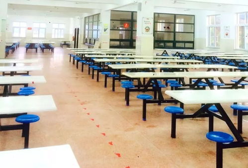 喜報 蓮都區餐飲服務水平再上新臺階，八家單位榮膺食品安全A級認證